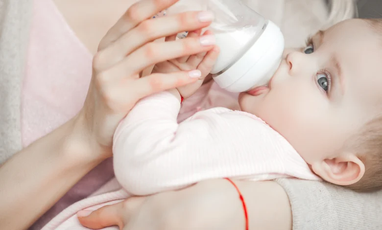 Meu bebê prefere a mamadeira, o que fazer?