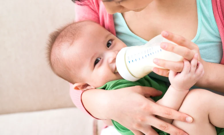 Qual é o melhor horário para o bebê dormir a noite?
